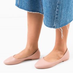 Balerini dama Kandar Roz 1