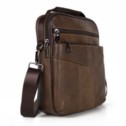 model maro-Barbati-Genti barbati