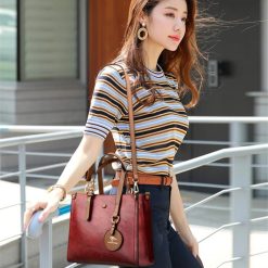 Bordo-Femei-Genti dama 