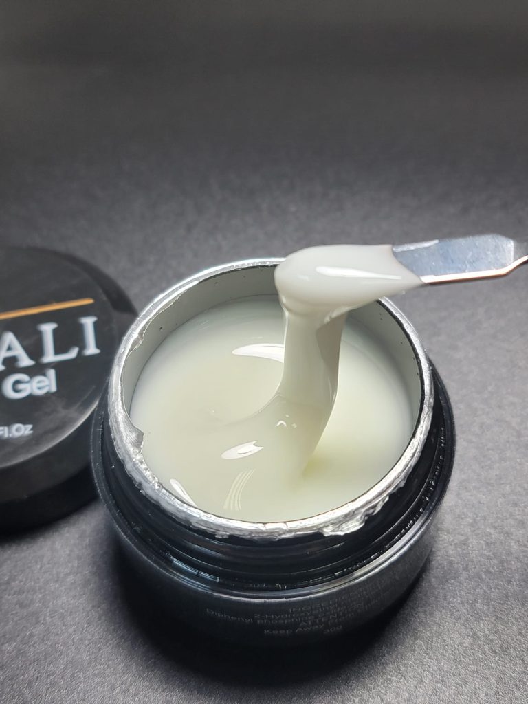 Gel Constructie Autonivelant NATALI 30gr- Nr.06 - GN-06 - Everin.ro-GEL DE UNGHII / GEL DE CONSTRUCTIE ❤️