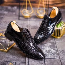 Pantofi Reginald negri de barbati Piele lacuita P1820 4