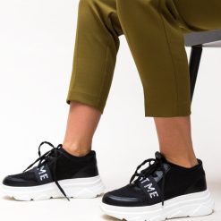 Pantofi Sport Calot Negri 1