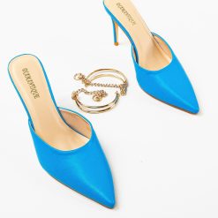 Saboti dama Naevius Albastri 3