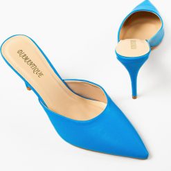 Saboti dama Naevius Albastri 4