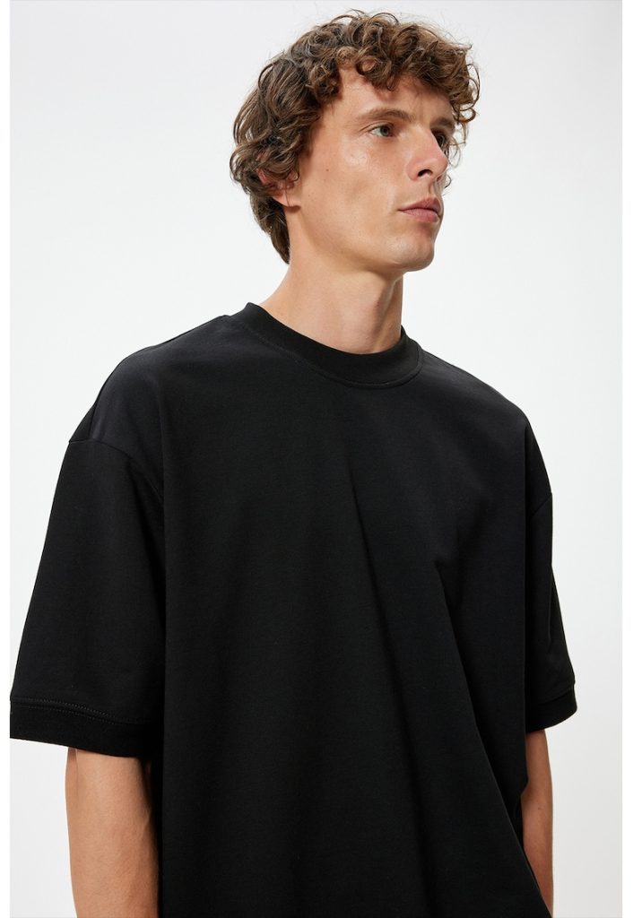 Tricou de bumbac cu decolteu rotund-BARBATI-