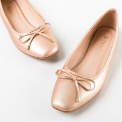 Balerini dama Atur Aurii 5