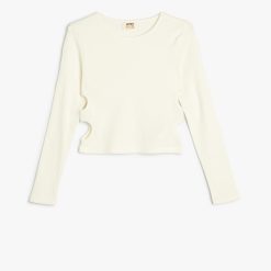 Bluza crop cu decupaje laterale-FETE-