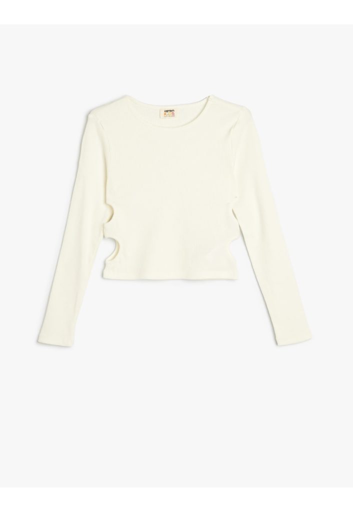 Bluza crop cu decupaje laterale-FETE-