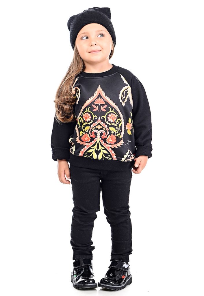 Bluza de trening din bumbac cu decolteu la baza gatului si imprimeu grafic-FETE-