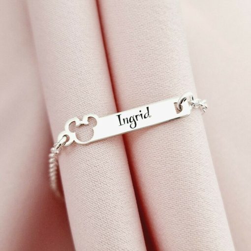 Bratara placuta - Forma soricel cu fundita gravat cu nume personalizat - Argint 925 - Cu lantisor fata/baiat-Toate >> Argint 925 >> Bratari Argint Bebelusi >> Noutati