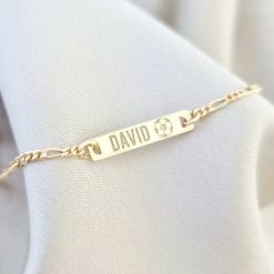 Bratara placuta si minge de fotbal - nume personalizat - Argint 925 placat cu Aur Galben 18K - Cu lantisor fata/baiat-Toate >> Argint 925 >> Bratari Argint Bebelusi >> Noutati