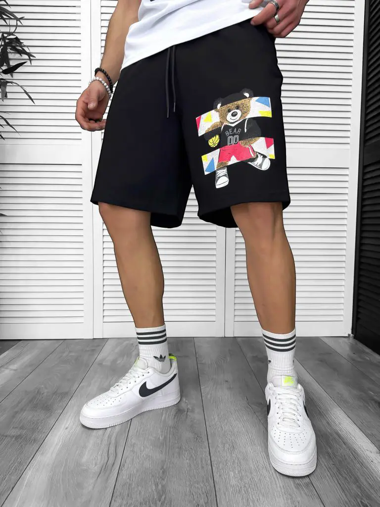 Pantaloni de trening scurti negri  cu imprimeu Y247  O3-1.2-Pantaloni > Pantaloni scurti