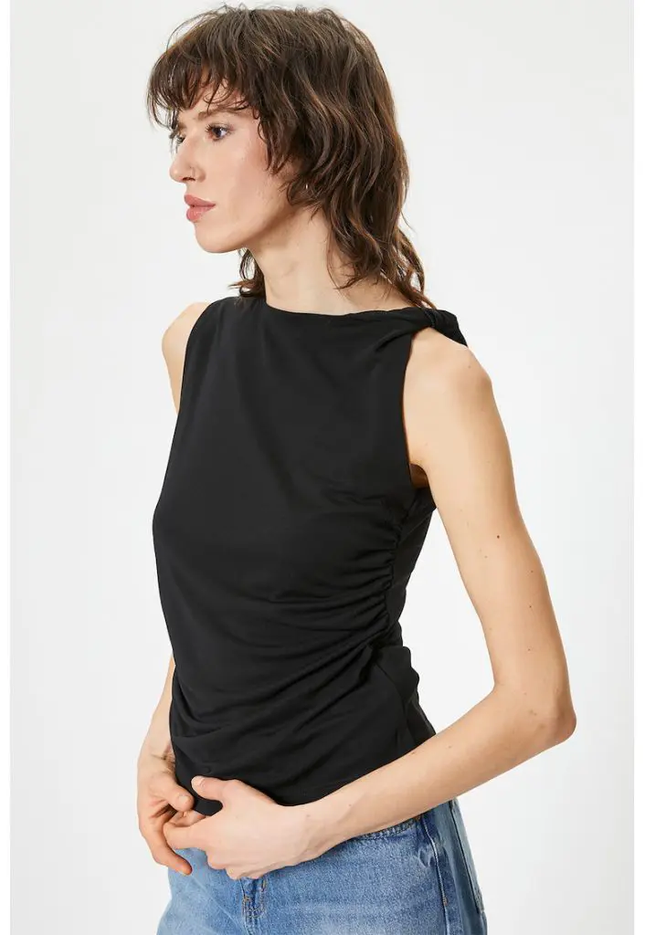 Top cu model drapat-FEMEI-