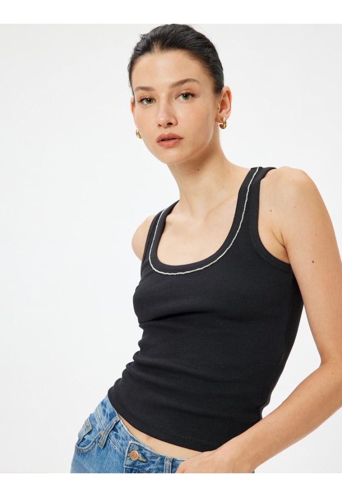 Top slim fit cu strasuri-FEMEI-