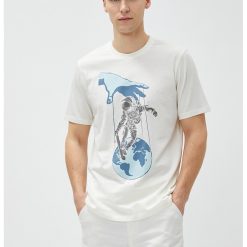 Tricou cu imprimeu si decolteu la baza gatului-BARBATI-IMBRACAMINTE/Tricouri si maiouri