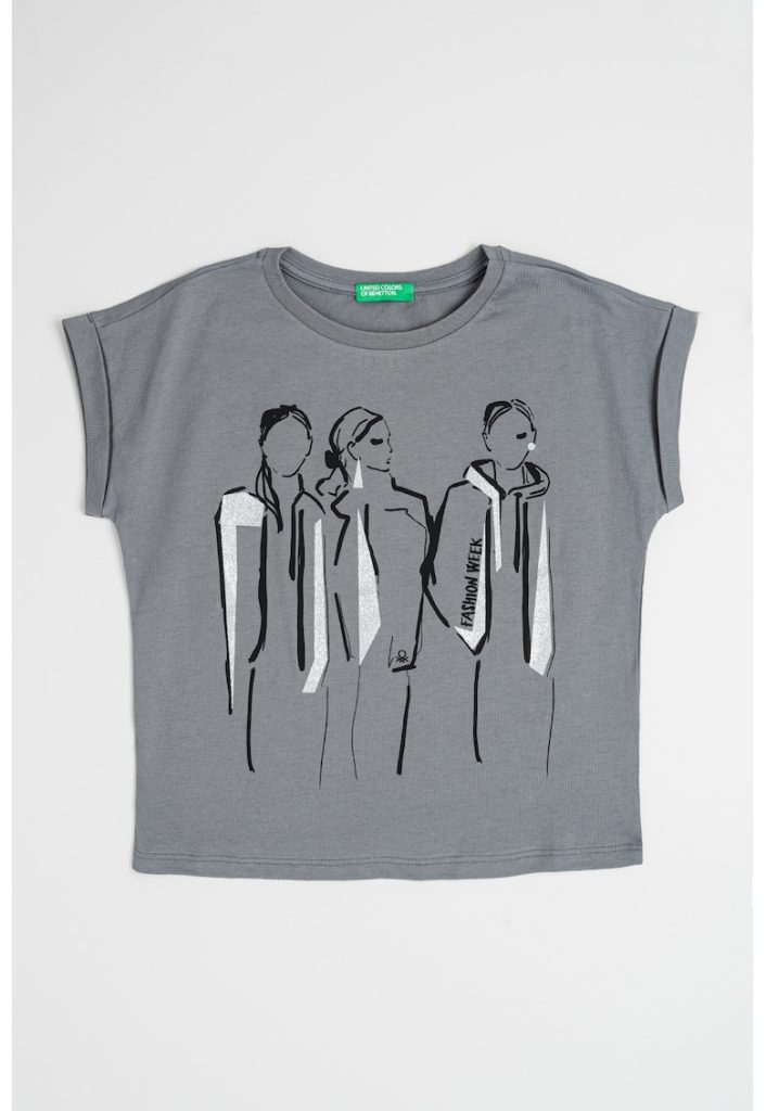 Tricou cu imprimeu text-FETE-IMBRACAMINTE/Tricouri si maiouri
