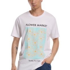 Tricou lejer cu model floral si imprimeu text-FEMEI-