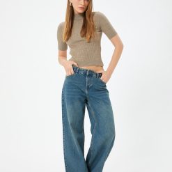 Tricou uni striat-FEMEI-IMBRACAMINTE/Tricouri si maiouri