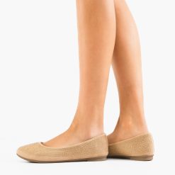 Balerini dama Cind Camel 2