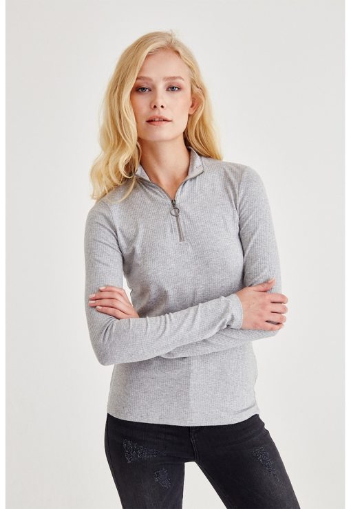 Bluza cambrata cu fermoar scurt-FEMEI/IMBRACAMINTE/Bluze-IMBRACAMINTE/Bluze