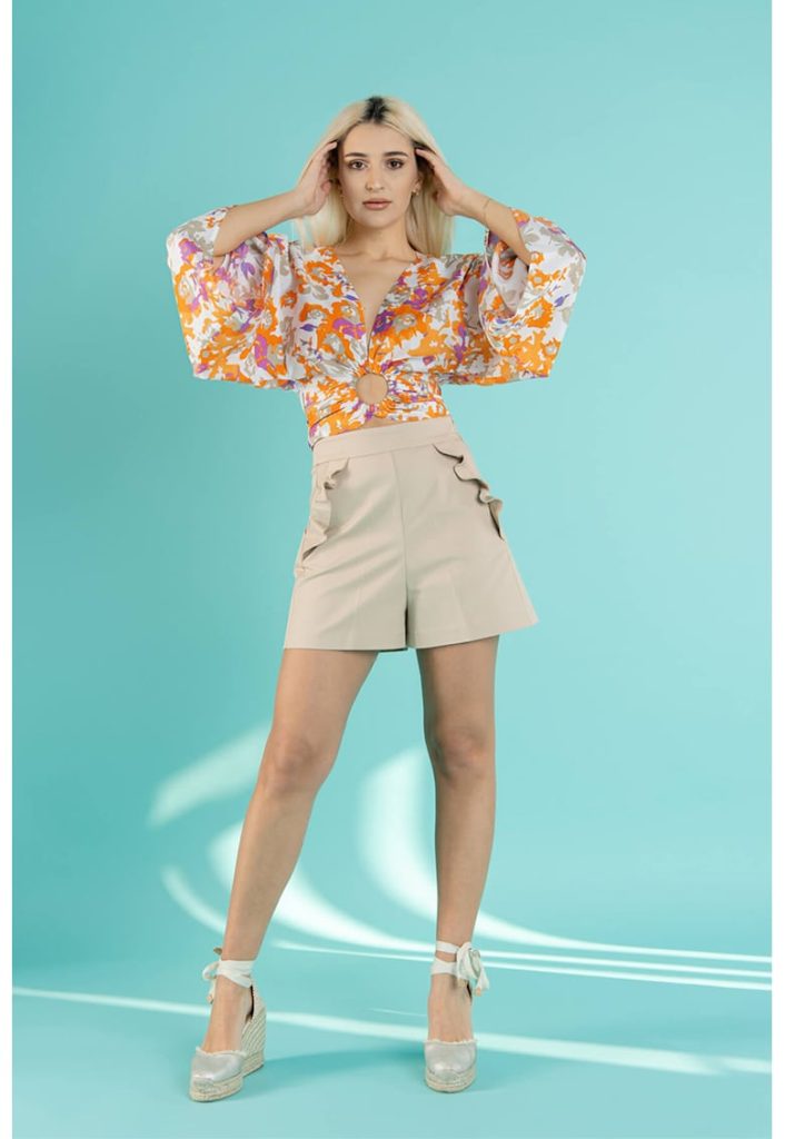 Bluza crop din satin cu maneci chimono Heidi-FEMEI/IMBRACAMINTE/Bluze-IMBRACAMINTE/Bluze