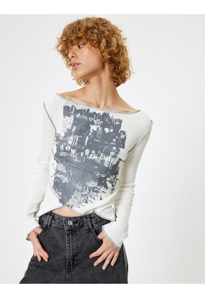 Bluza cu decolteu barcuta si terminatie asimetrica-FEMEI/IMBRACAMINTE/Bluze-IMBRACAMINTE/Bluze