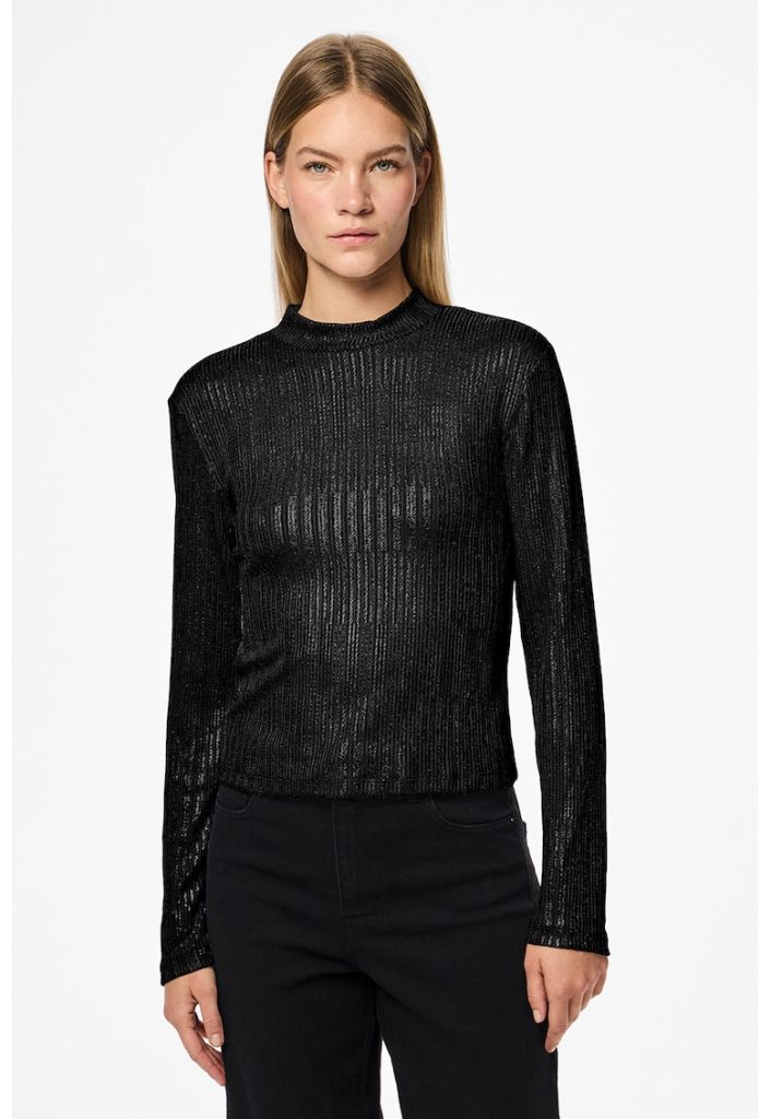 Bluza cu decolteu la baza gatului-FEMEI/IMBRACAMINTE/Bluze-IMBRACAMINTE/Bluze