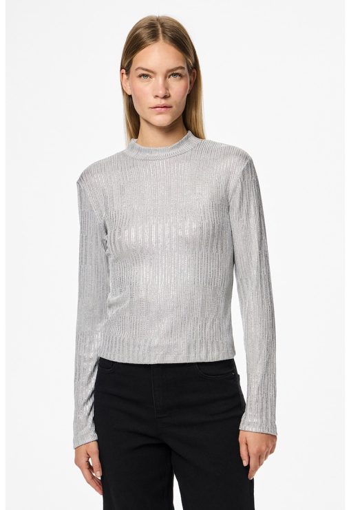 Bluza cu decolteu la baza gatului-FEMEI/IMBRACAMINTE/Bluze-IMBRACAMINTE/Bluze
