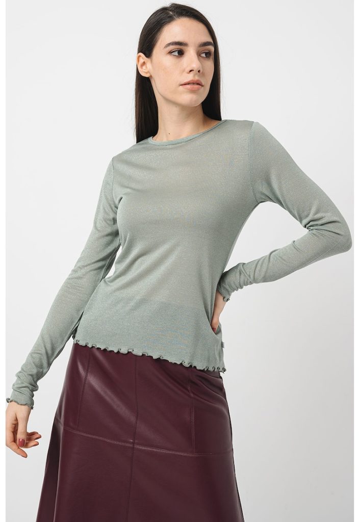 Bluza slim fit cu decolteu rotund-FEMEI/IMBRACAMINTE/Bluze-IMBRACAMINTE/Bluze