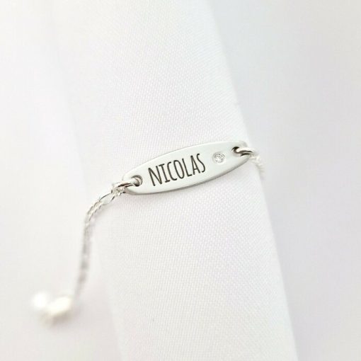 Brățară placuta personalizata cu nume de baiat – Diamant natural - Argint 925 Rodiat - Cu lantisor fata/baiat-Diamante >> Bratari Argint 925 cu Diamant natural >> Noutati