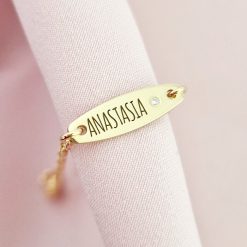 Brățară placuta personalizata cu nume de fetita – Diamant natural - Argint 925 placat cu Aur Galben 18K- Cu lantisor fata/baiat-Diamante >> Bratari Argint 925 cu Diamant natural >> Noutati