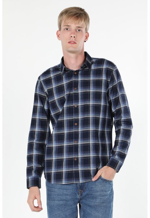 Camasa regular fit cu model in carouri-BARBATI/IMBRACAMINTE/Camasi-IMBRACAMINTE/Camasi