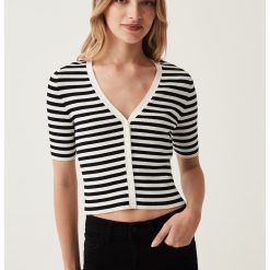 Cardigan crop cu model in dungi-FEMEI/IMBRACAMINTE/Pulovere si cardigane-IMBRACAMINTE/Pulovere si cardigane