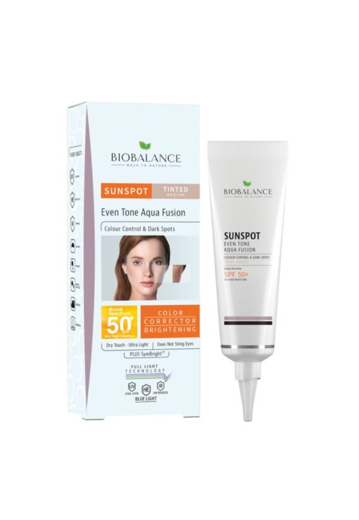 Crema solara SPF 50+  Aqua Fusion Medium - uniformizanta impotriva petelor pigmentare - 40 ml-FEMEI/GENTI SI ACCESORII/Produse cosmetice-GENTI SI ACCESORII/Produse cosmetice