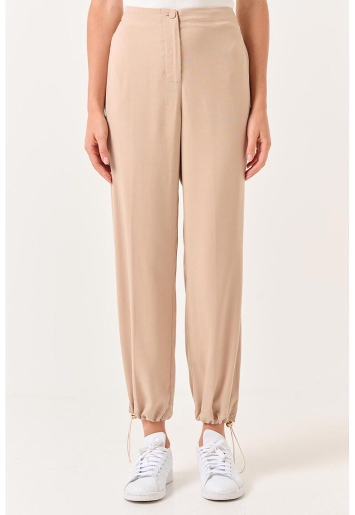 Pantaloni cu talie inalta si terminatie cu snur-FEMEI/IMBRACAMINTE/Pantaloni si colanti-IMBRACAMINTE/Pantaloni si colanti