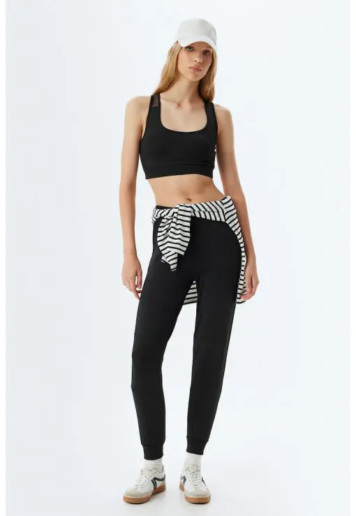 Pantaloni de trening crop conici-FEMEI/IMBRACAMINTE/Pantaloni si colanti-IMBRACAMINTE/Pantaloni si colanti