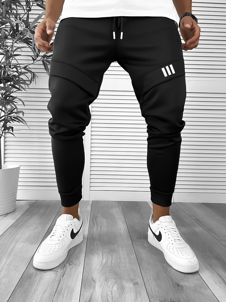 Pantaloni de trening negru conici 12259 113-Pantaloni > Pantaloni de trening