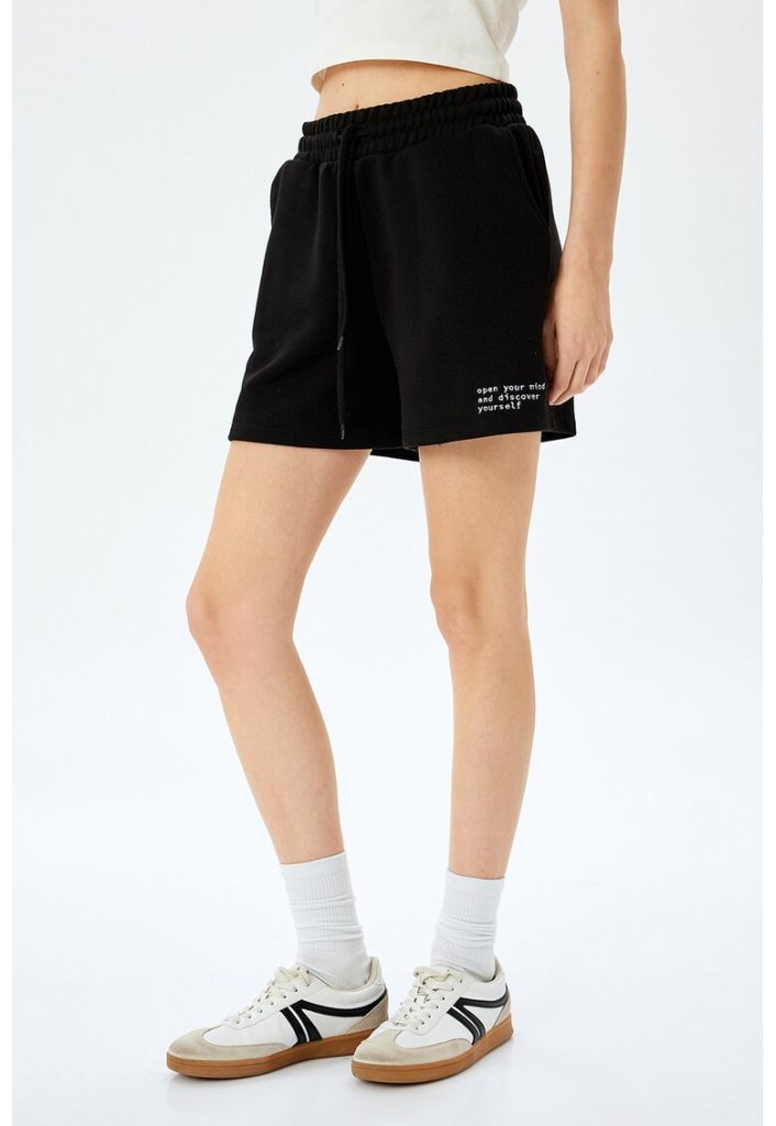 Pantaloni scurti din amestec de bumbac-FEMEI/IMBRACAMINTE/Pantaloni si colanti-IMBRACAMINTE/Pantaloni si colanti