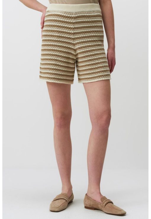 Pantaloni scurti tricotati-FEMEI/IMBRACAMINTE/Pantaloni si colanti-IMBRACAMINTE/Pantaloni si colanti