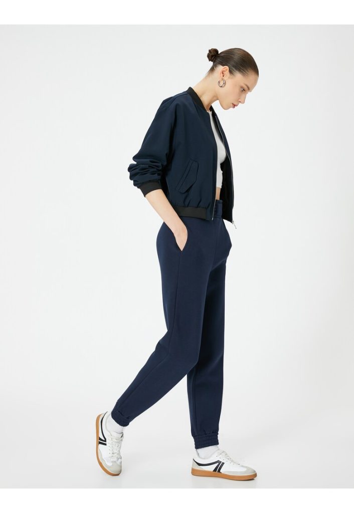 Pantaloni uni de trening-FEMEI/IMBRACAMINTE/Pantaloni si colanti-IMBRACAMINTE/Pantaloni si colanti