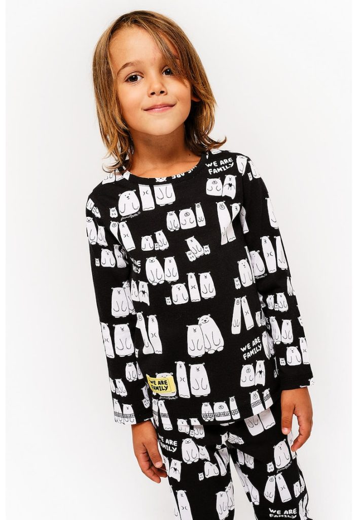 Pijama cu pantaloni lungi si imprimeu grafic-FETE/IMBRACAMINTE/Pijamale si halate de baie-IMBRACAMINTE/Pijamale si halate de baie