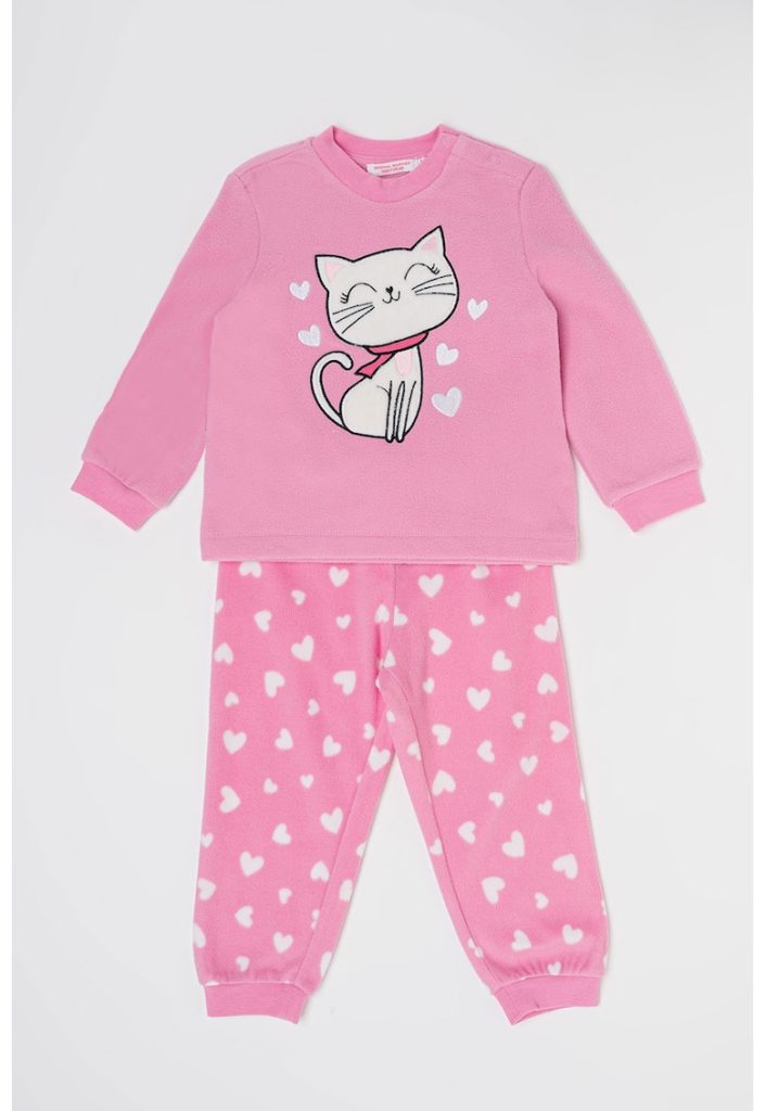 Pijama cu pantaloni lungi si model grafic-FETE/IMBRACAMINTE/Pijamale si halate de baie-IMBRACAMINTE/Pijamale si halate de baie