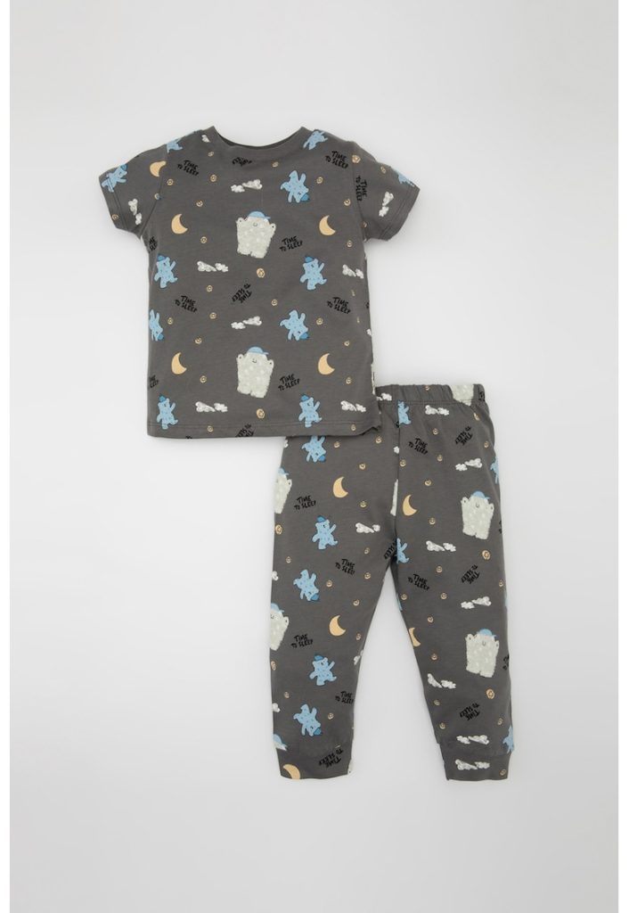 Pijama de bumbac cu model-BAIETI/IMBRACAMINTE/Pijamale si halate de baie-IMBRACAMINTE/Pijamale si halate de baie