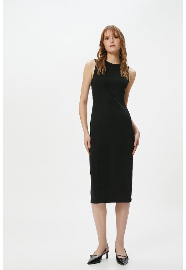 Rochie cambrata cu decupaj pe partea din spate-FEMEI/IMBRACAMINTE/Rochii-IMBRACAMINTE/Rochii