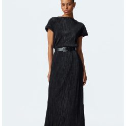 Rochie maxi cu decolteu barcuta-FEMEI/IMBRACAMINTE/Rochii-IMBRACAMINTE/Rochii