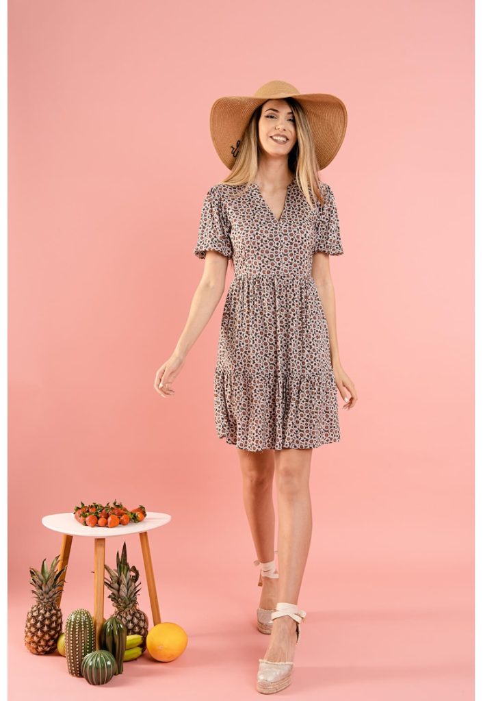 Rochie mini cu croiala in A Belona-FEMEI/IMBRACAMINTE/Rochii-IMBRACAMINTE/Rochii