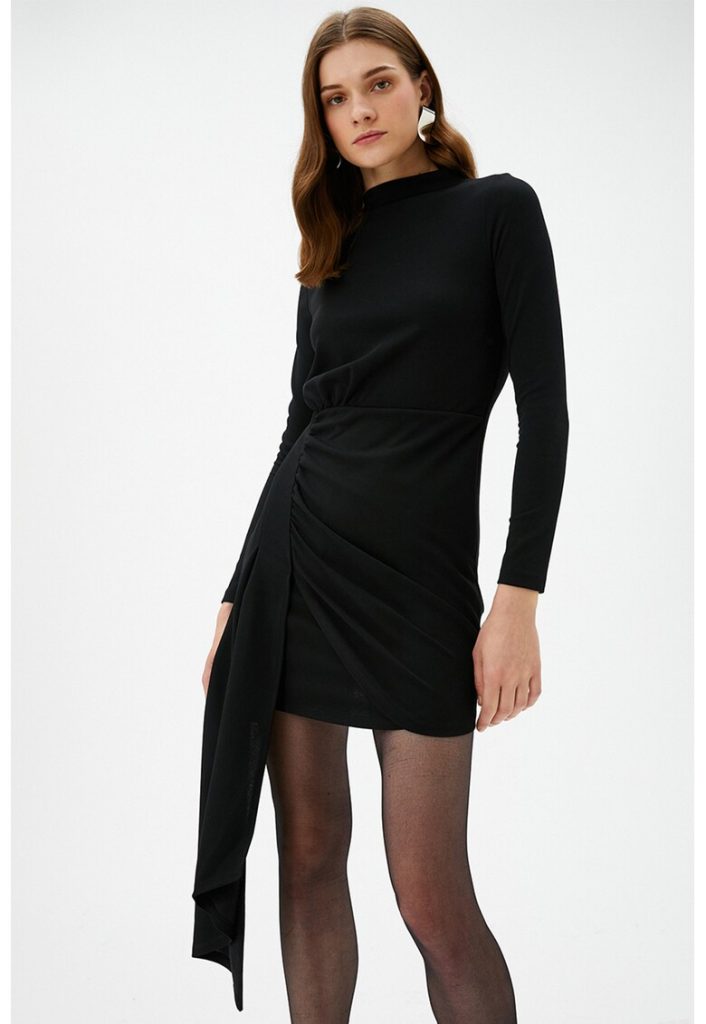 Rochie petrecuta cu detaliu cu fronseuri-FEMEI/IMBRACAMINTE/Rochii-IMBRACAMINTE/Rochii