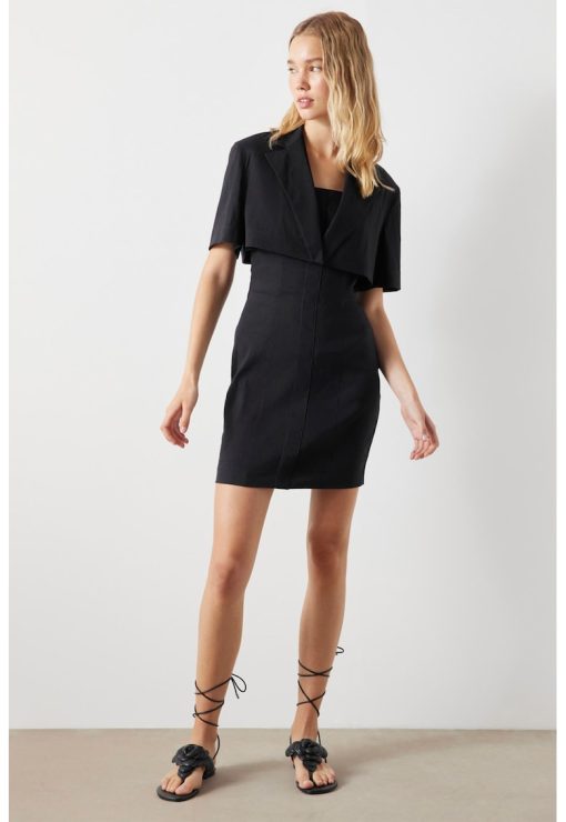 Rochie scurta cu maneci scurte-FEMEI/IMBRACAMINTE/Rochii-IMBRACAMINTE/Rochii