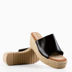 Saboti dama Fuku Negri 6