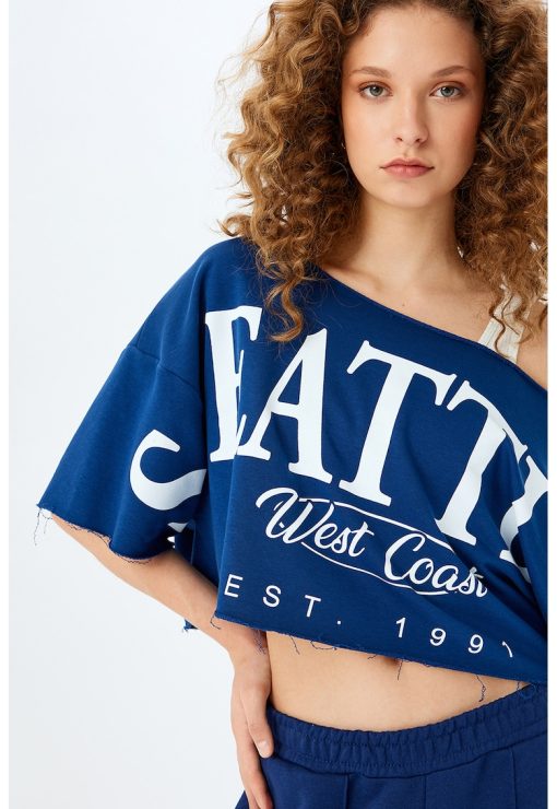 Tricou crop cu imprimeu text-FEMEI/IMBRACAMINTE/Tricouri si maiouri-IMBRACAMINTE/Tricouri si maiouri